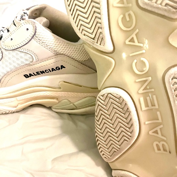 BALENCIAGA Triple S Sneaker Sz. 38 EU - 7 US. - Picture 4 of 6